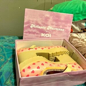 melanie martinez koi shoes